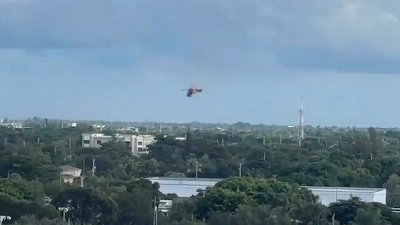 Watch: Helicopter crashes in Pompano Beach, 2 hospitalized