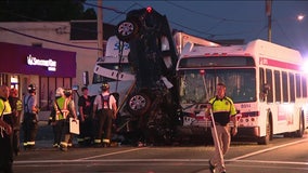 4 hurt in violent crash involving SEPTA bus, tractor trailer in Delaware County: Police