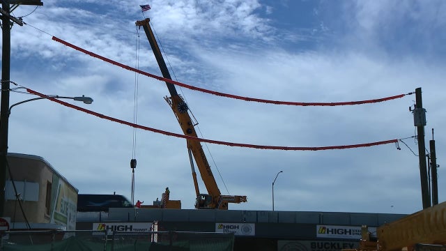 First steel beams set for permanent I-95 replacement