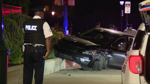 Police pursuit ends with crash in Center City, 2 suspects in custody: officials