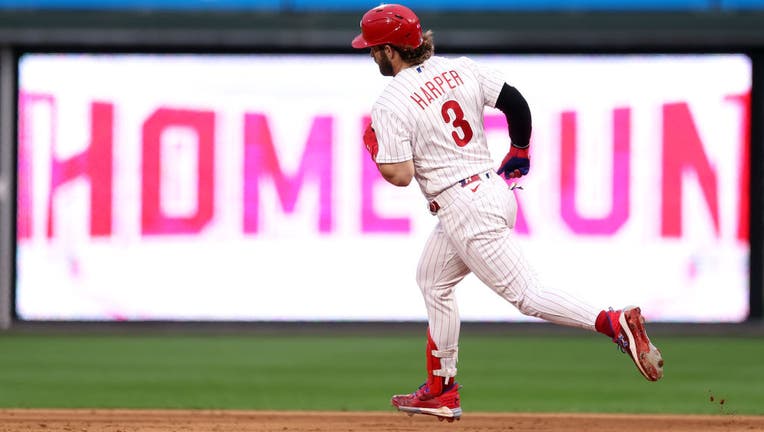 MLB playoffs: Bryce Harper and the Phillies are making bunts cool