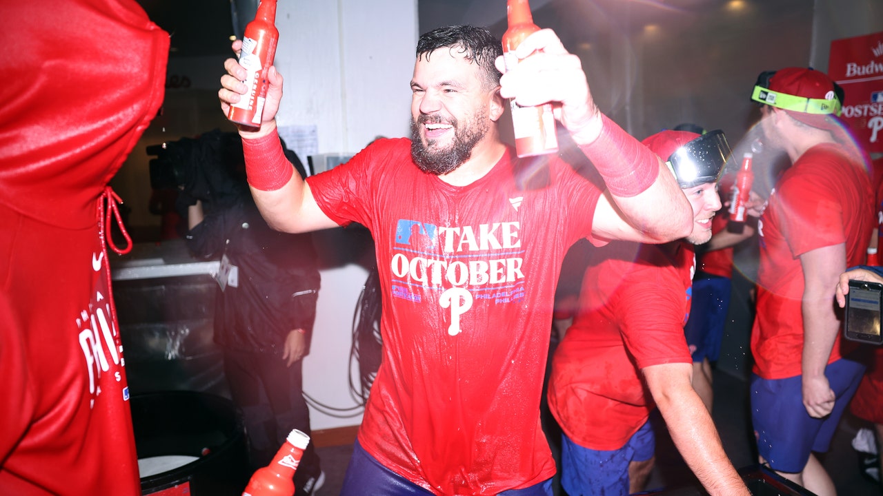 ellenadair.bsky.social on X: A belated but still jubilant dance for  another W for the Phillies! A valiant effort from Ranger. Castellanos is  the hero, with a 2-run Deep Drive and 2-RBI single