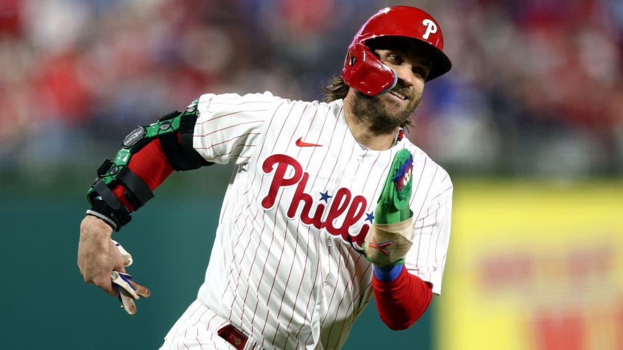 Harper drives in 2 in return to lineup, Phils beat Pirates