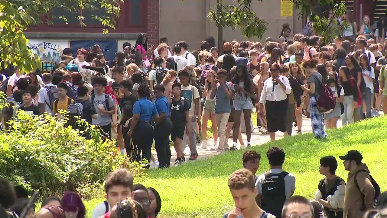 Late summer heat wave prompts early Philly school dismissals; bakes Delaware Valley