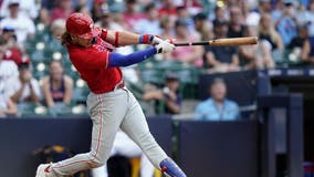 Bohm, Realmuto hit back-to-back homers as Phillies rally for 4-2 victory over Brewers