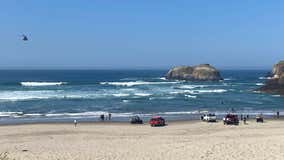 4 adults, 2 children rescued from treacherous Oregon rip current on Labor Day weekend