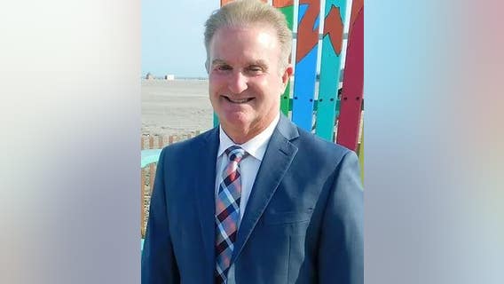 Wildwood Mayor Pete Byron resigns amid fraud indictment in state benefits program