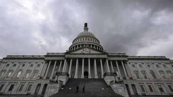 Congress moves into crisis mode as time runs short to prevent government shutdown