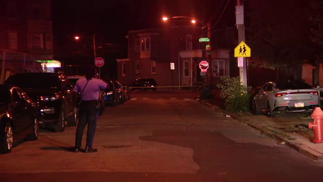 West Philadelphia double shooting kills 1 man, critically injures second man: officials