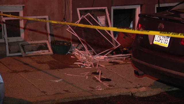 2 children among those rescued from rowhome fire in Grays Ferry: officials