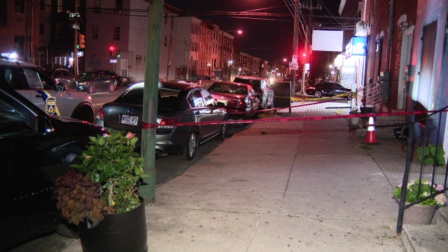 Police: Double stabbing near Philly playground critically injures teen; 5 suspects sought