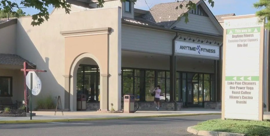 Man attacked with grizzly bear spray during robbery in Medford: police