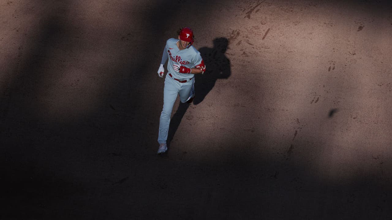 Playoff-bound Phillies rout Mets 9-1