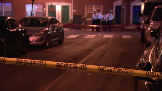 Police: 1 man fatally shot, another injured in Queen Village double shooting