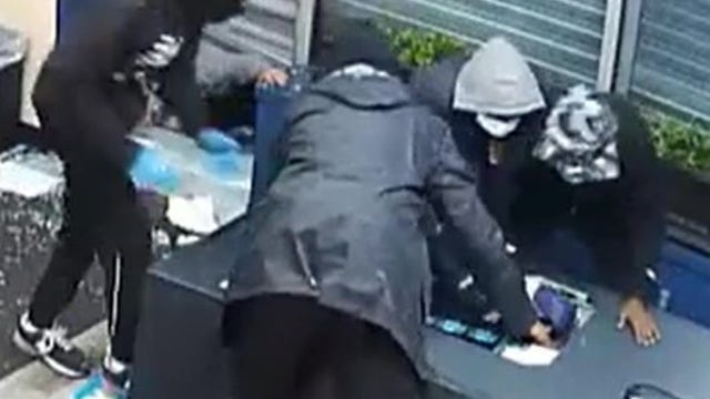 Suspects sought after looting PA lottery ticket machine and pharmacy in North Philadelphia: police