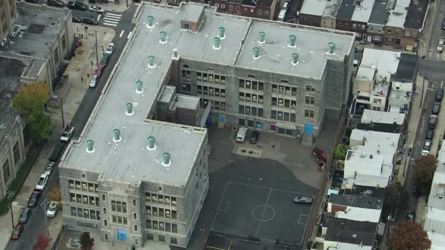 Possible asbestos temporarily closes South Philadelphia school as students go virtual
