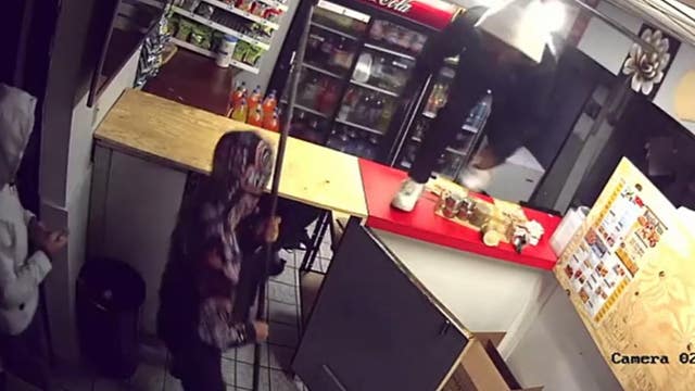 Video: Philadelphia pizza shop robbed, theft victim abducted by same suspects within hours