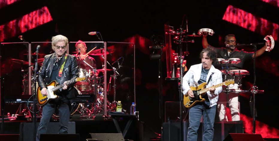 Hall and Oates lawsuit: New court filing accuses Oates of 'ultimate partnership betrayal'