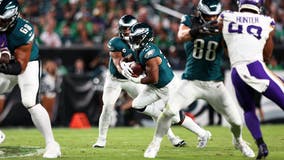 Slumping Eagles, Jalen Hurts host Giants in Christmas day matchup