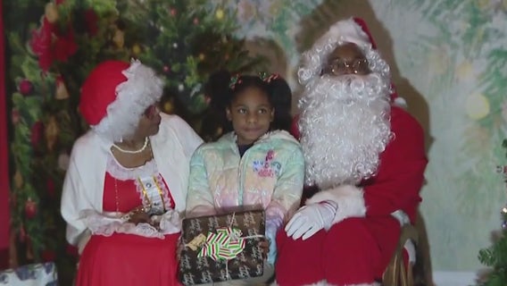 Christmas shopping, party for Philly families hosted by police, community organizations
