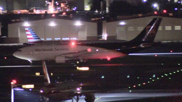 Migrants on flight from Texas to JFK diverted to Philadelphia International, city officials confirm