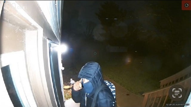 Masked suspect sought in attempted burglary at Delaware County home: police