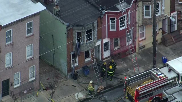 Fatal house fire in North Philadelphia leaves 1 woman dead: officials