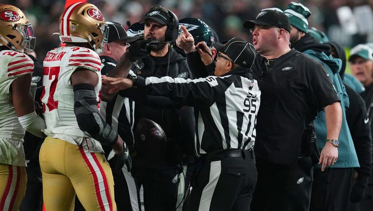 49ers Dre Greenlaw Eagles Dom DiSandro Sideline Incident 