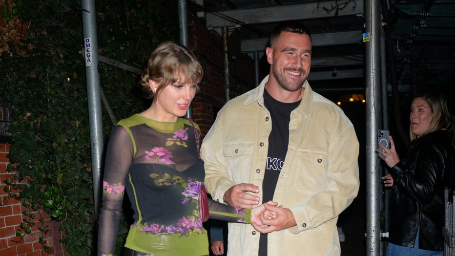 Travis-Kelce-and-Taylor-Swift.jpg