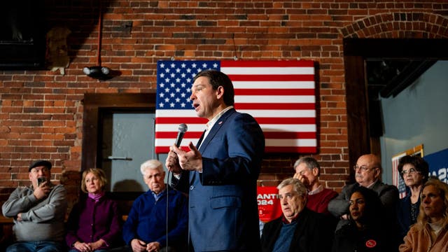 Florida Governor Ron DeSantis drops out of 2024 presidential bid; endorses Donald Trump