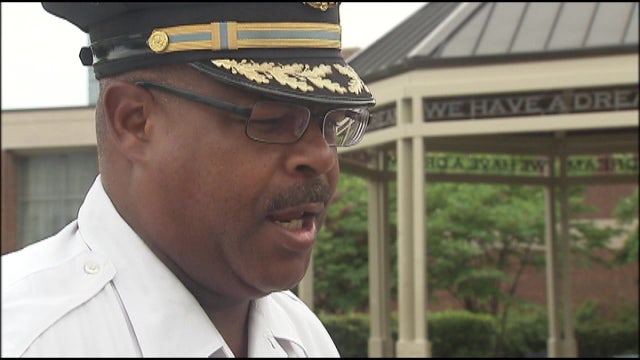 Former Philadelphia police commander to be reinstated after facing sex assault charges