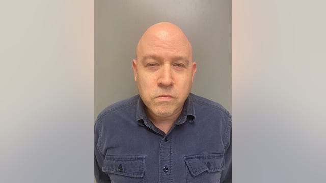 Pennsylvania man stabs neighbor to death with 'large military-style knife': DA