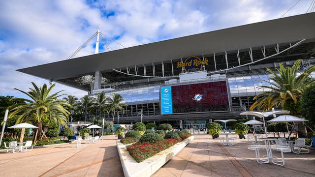 Bills fan killed outside of Dolphins' stadium after last weekend's game, police say