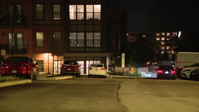 Ambush robbery in garage stairwell ends with shooting in Lower Merion: police