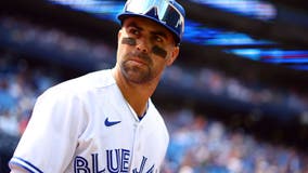 Phillies agree to 1-year deal with utility infielder Whit Merrifield