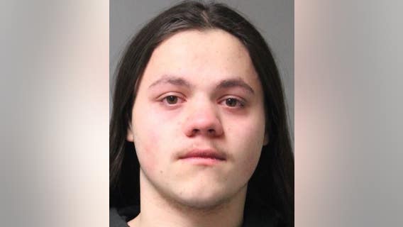 Backpack with gun, drugs found near abandoned crashed car in Delaware: police