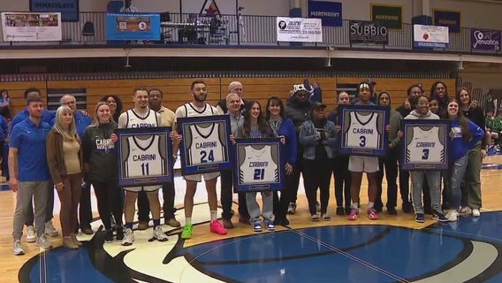 Cabrini men's basketball team closes out school's history in final game: 'It's a lot of emotions'