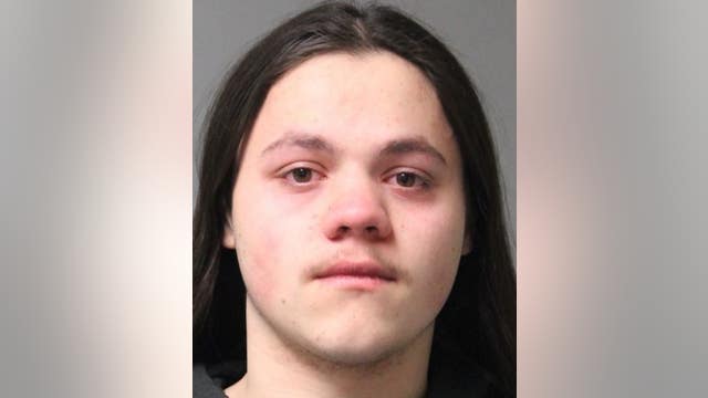 Backpack with gun, drugs found near abandoned crashed car in Delaware: police