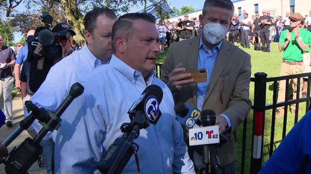 Joseph Bologna trial: Former Philadelphia police inspector accused of striking protester found not guilty