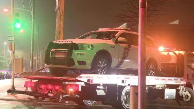 2 officers injured in vehicle collision at intersection in North Philadelphia: police