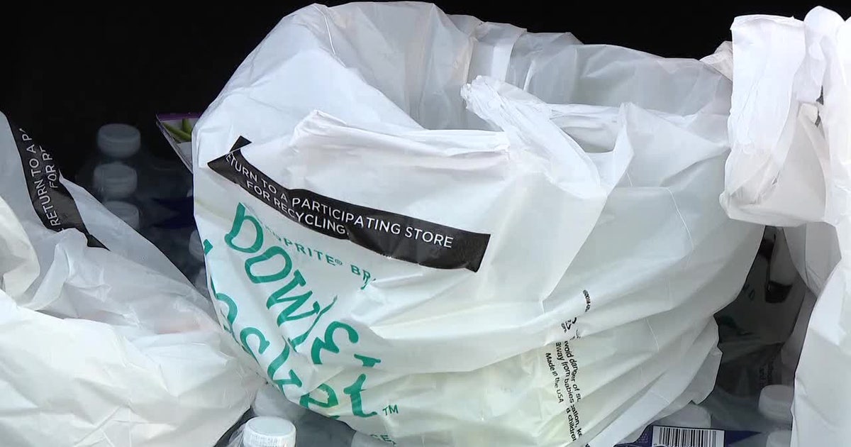 Newtown Council unanimously votes to ban single-use plastic bags | FOX 29 Philadelphia