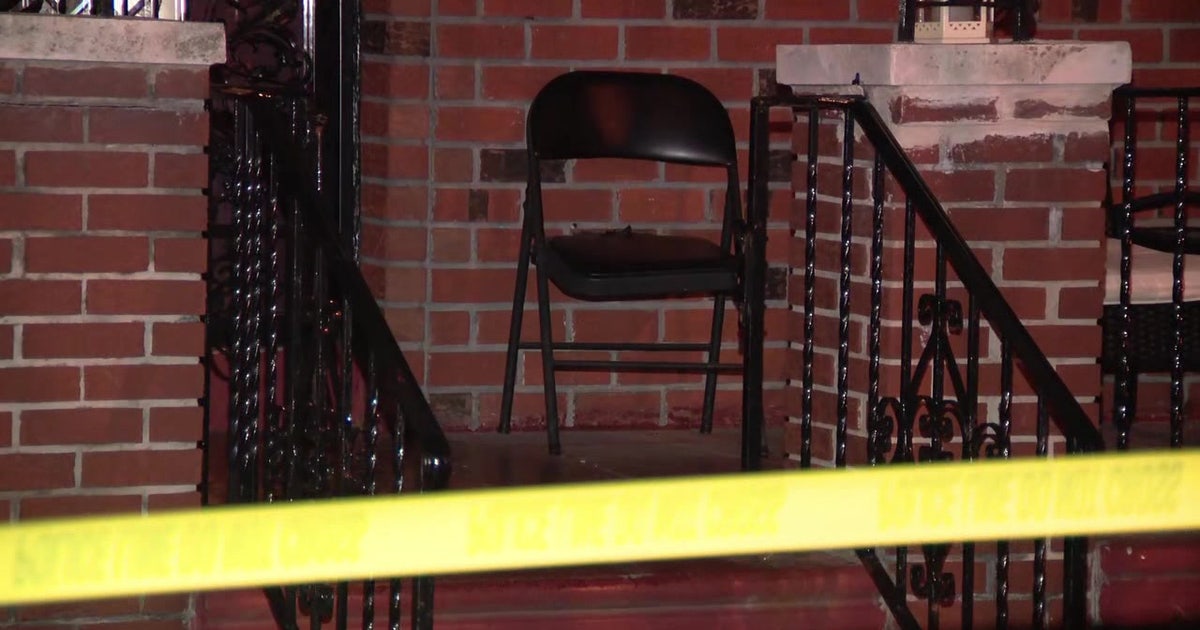 Man shot on porch during attempted robbery in Overbrook neighborhood ...
