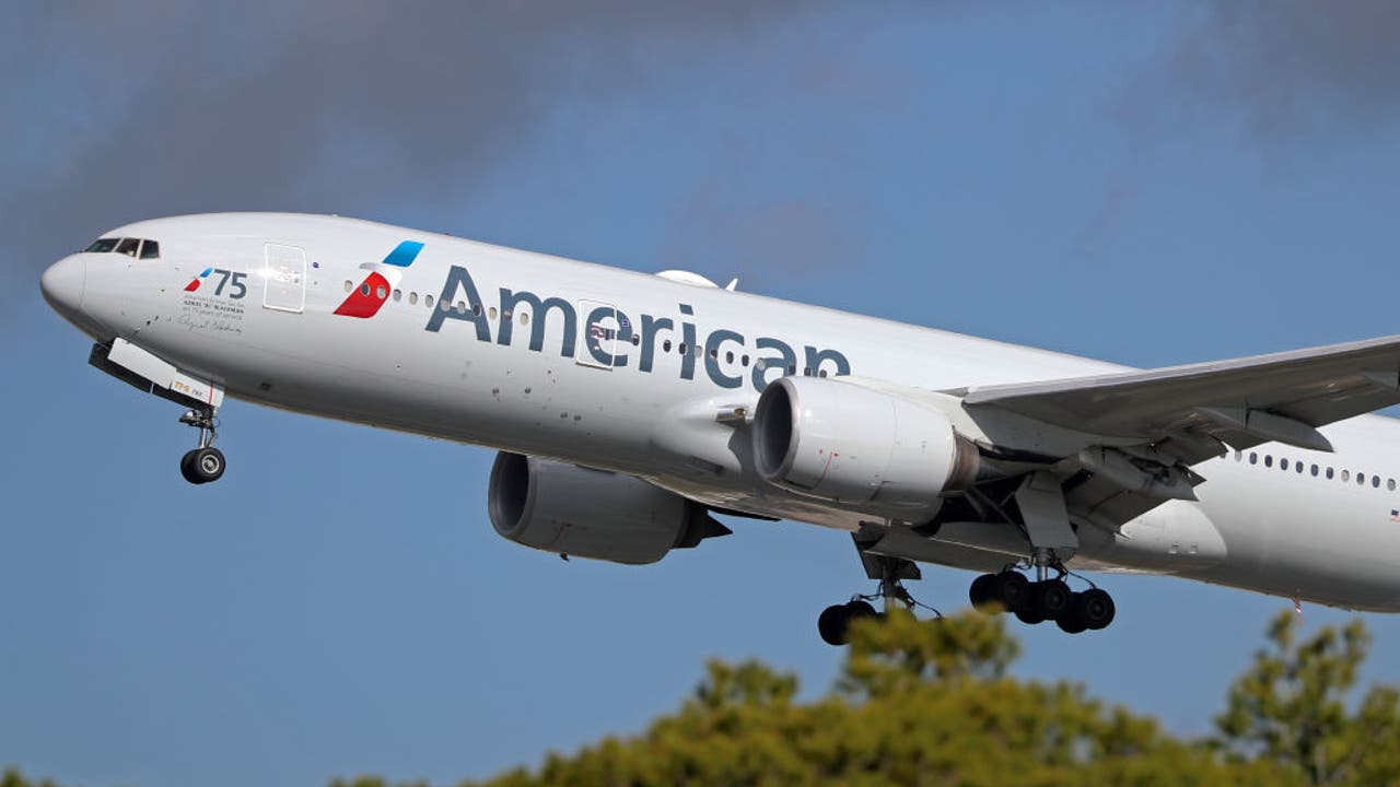 Indiana mother falls ill dies on American Airlines flight from