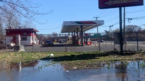 Possible water in gas caused cars to break down, Camden station closed: officials