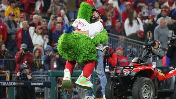 Jason Kelce, Fletcher Cox to throw out first pitch at Phillies game this weekend