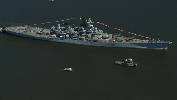 Battleship New Jersey sets sail for the first time in over two decades