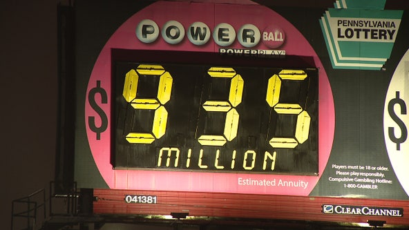Poweball jackpot grows to $935M after no winner in Wednesday's drawing