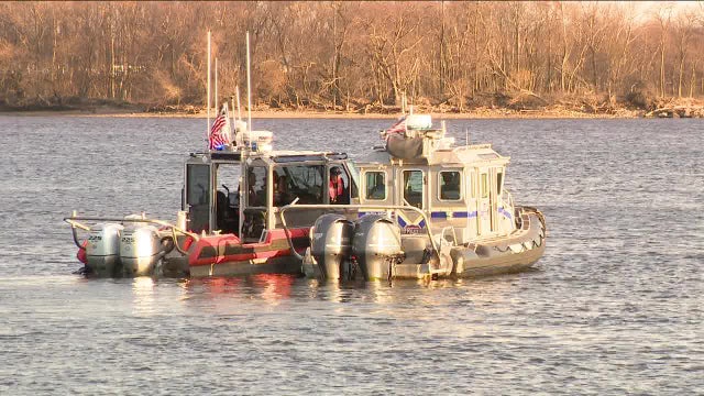Woman rescued after falling off jet ski in Delaware River