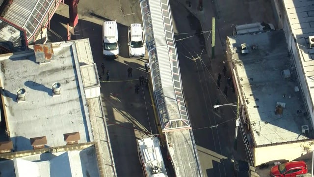 1 dead, 1 injured in shooting at SEPTA station in Frankford: police