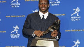 Reggie Bush finally gets his Heisman Trophy back